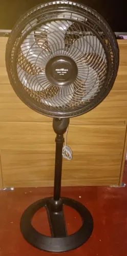 Ventilador com defeito 30
