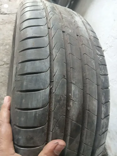 Pneu 205/60/16
