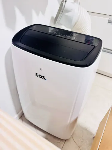 Ar-condicionado portátil EOS ArcticFresh - potente e funcionando perfeitamente