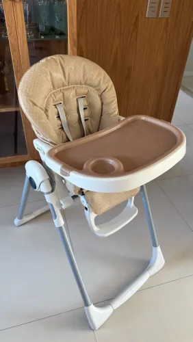 Cadeirinha alimentação