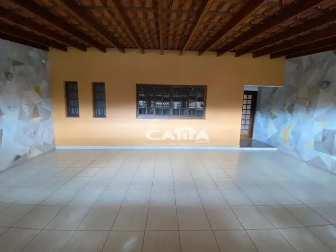 Casa térrea à venda na Vila Carmosina em Itaquera