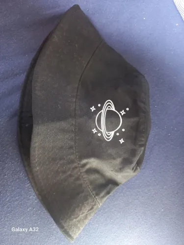 Chapéu de balde saturno