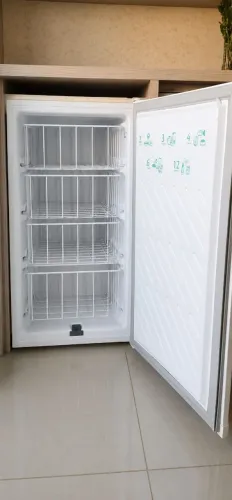 FREEZER VERTICAL CONSUL CVT10 | 66L | EXCELENTE ESTADO | R$ 1.200