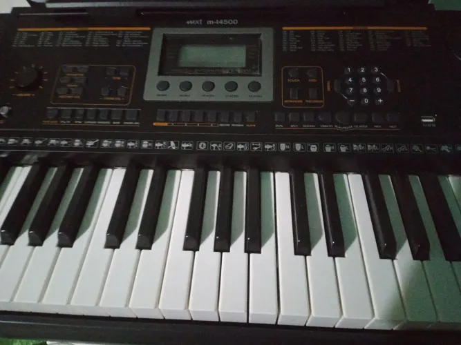 Troco meus instrumentos por pc *