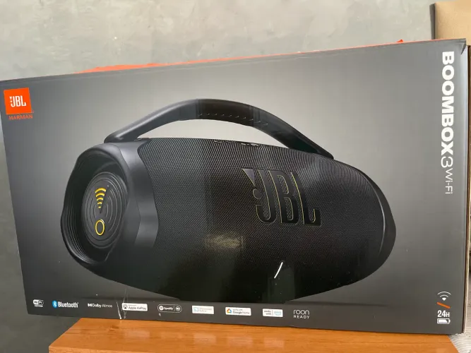 Vendo caixa Boombox JBL