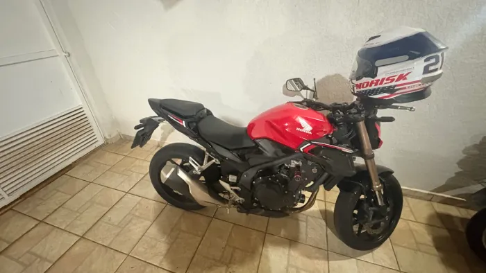 Cb500F com 40 mil rodados 38000 reais
