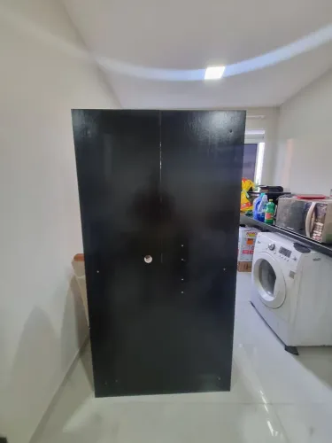 Painel + rack suspenso