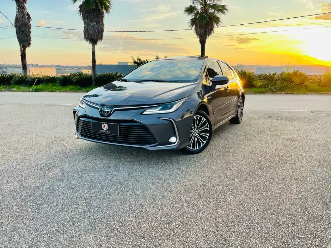 Toyota Corolla Altis Prem. Hybrid 1.8 Flex AUT 2022