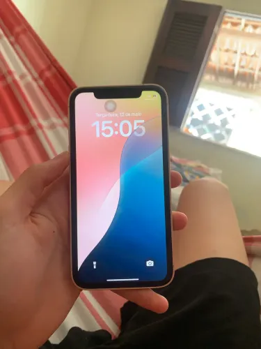 Vendo dois iPhones. Um IPhone XS normal/Iphone Xr transformado no 13 pro.