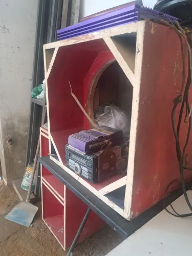 FONE DE 18 POLEGADAS 