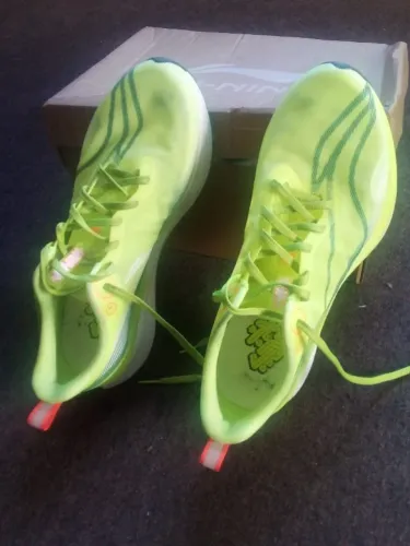 TENIS DE CORRIDA