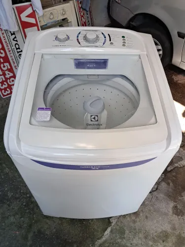 Maquina de lavar roupa electrolux 15kg Revisada estado de Nova