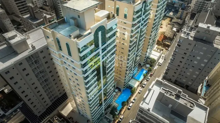Cobertura com 4 dormitórios à venda, 274 m² - Meia Praia - Itapema/SC