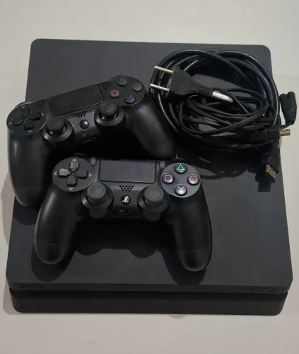 PS4 Slim 1TB + 2 Controles + Jogos | TODOS OS CABOS