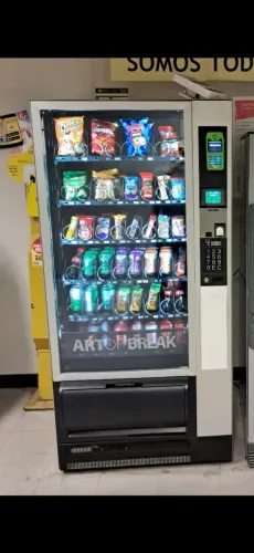 Máquina de vending machine sou intermediário tenho clientes
