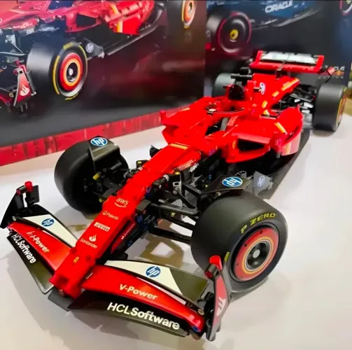 Lego Ferrari SF24 Tecnic blocos de montar