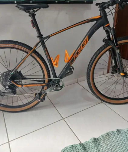 Bicicleta Oggi 7.3