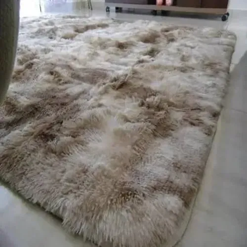 TAPETE FELPUDO BEGE MESCLADO  2,00cm por 1,50cm