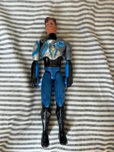 Boneco max still
