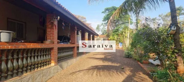 Chácara com 3 dormitórios à venda, 6000 m² por R$ 1.500.000,00 - Baririzinho - Itapuí/SP