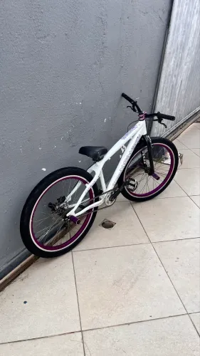 Bike Grau Aro 26 PERIFA Completa | MT200 | Absolute Prime | Aros VZAN | ACEITO TROCAS!
