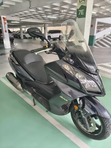 Scooter Kymco Downtown 300i (excelente moto Scooter)