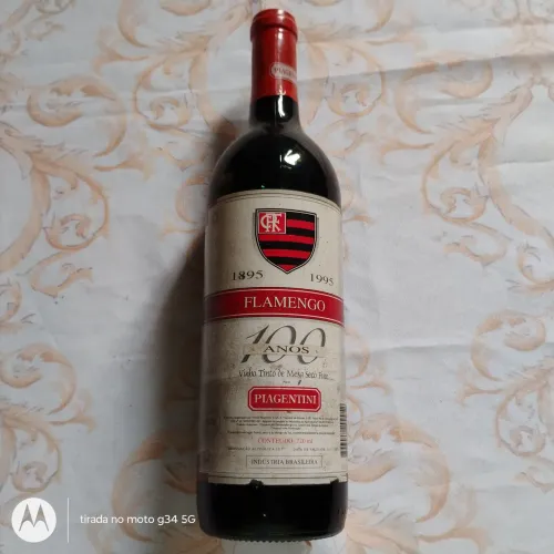 Vinho Tinto Piagentini - Edição Comemorativa - 100 anos do Flamengo 1995