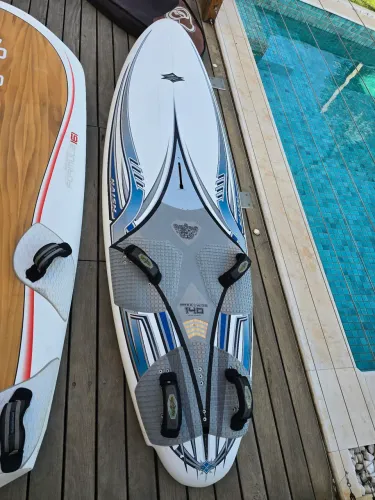 Prancha Windsurf 140L