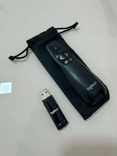 Apresentador/Passador de Slides com Laser - Logitech R400