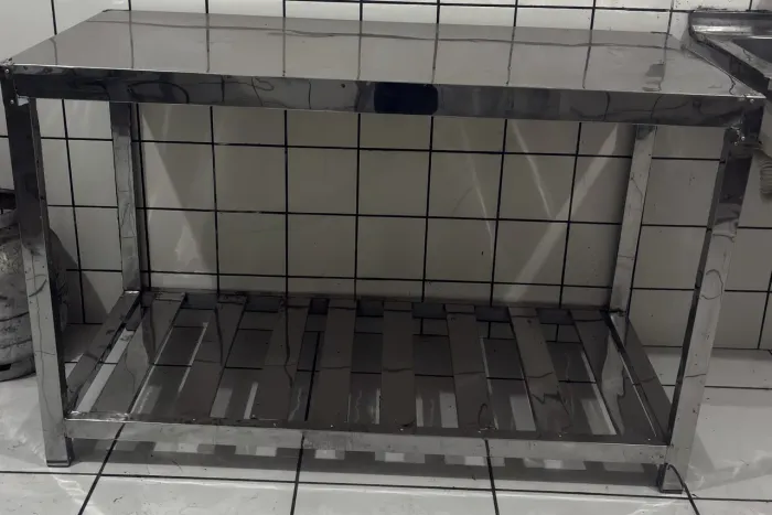 Mesa Bancada de Alumínio