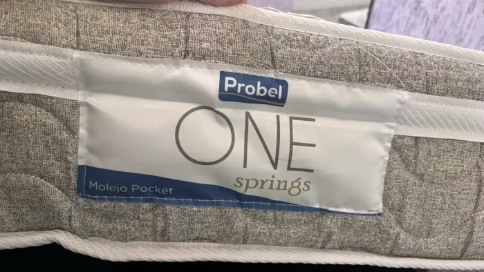 VENDO CAMA BOX E COLCHAO SOLTEIRO