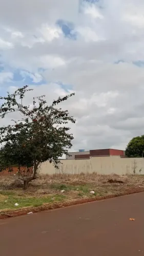 Lote/Terreno para venda com 540 metros quadrados em Altos do Indaiá - Dourados - Mato Gros