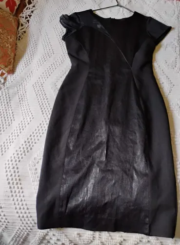 Vestido tubinho preto