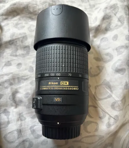 Câmera Nikon F mount D3200