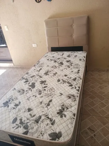 A venda de uma cama boxe de solteiro