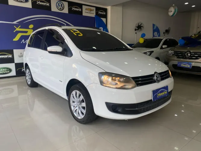 Volkswagen Spacefox 1.6/ 1.6 Trend Total Flex 8V 5P 2013