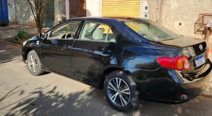 Toyota Corolla GLI 1.8 Flex 16V Mec. 2010