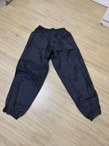Calça de chuva 100% impermeável