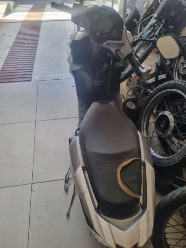 Honda elite motor aberto