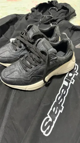 Tenis gucci 