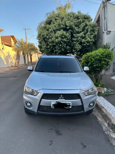 Mitsubishi Outlander 3.0/ GT 3.0 V6 Aut. 2011