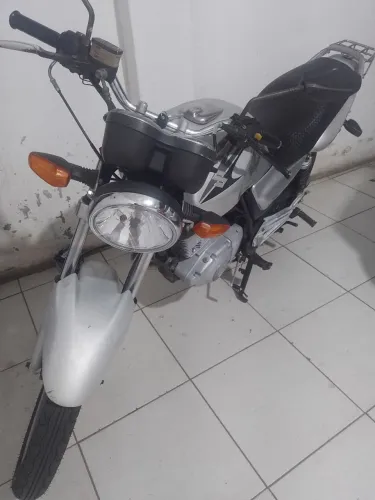 SUZUKI 2008