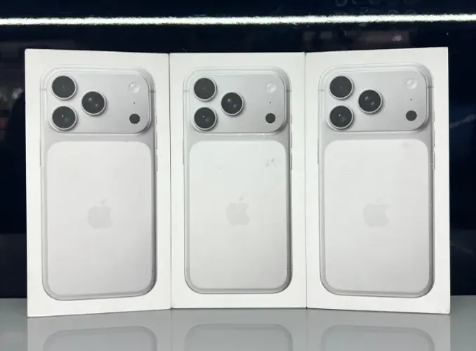 APPLE IPHONE 17 PRO SILVER 256GB NOVO NA CAIXA CAPA E PELICULA DE BRINDE