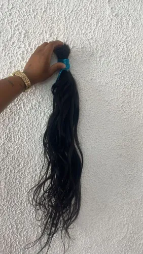 Estou vendendo um cabelo humano 800 reais