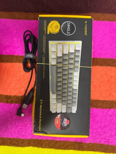 Vendo 2 teclado gamer