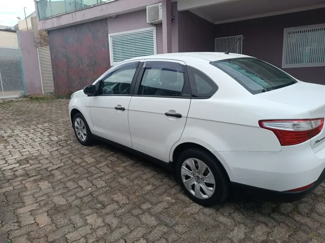 Fiat Grand Siena Attrac. 1.4 EVO F.flex 8V 2019
