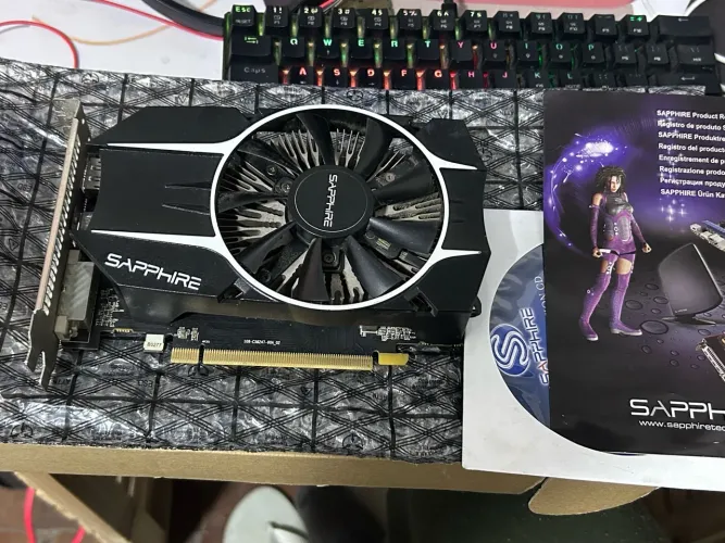 Placa de vídeo R7 260x 2GB