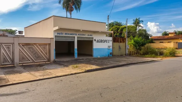 Imóvel para venda tem 420 metros quadrados com 3 quartos em Jardim Botânico - Goiânia - GO