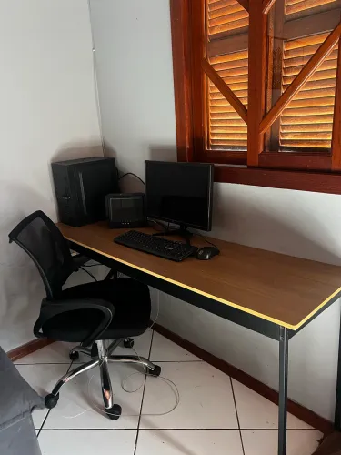COMPUTADOR COMPLETO COM MESA E CADEIRA