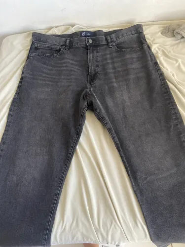 Calça GAP original estonada cinza